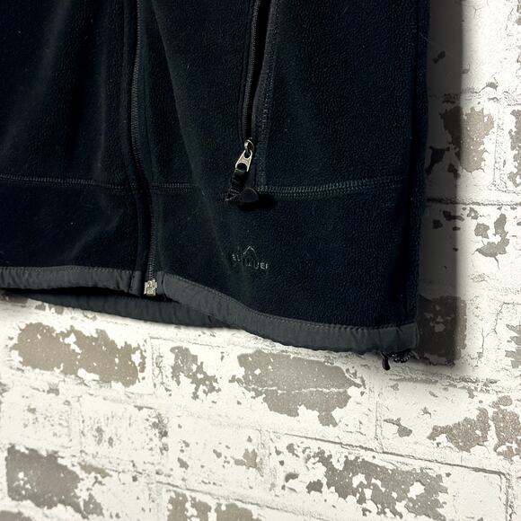 Eddie Bauer Technical Vest Size Medium - Picture 4 of 5